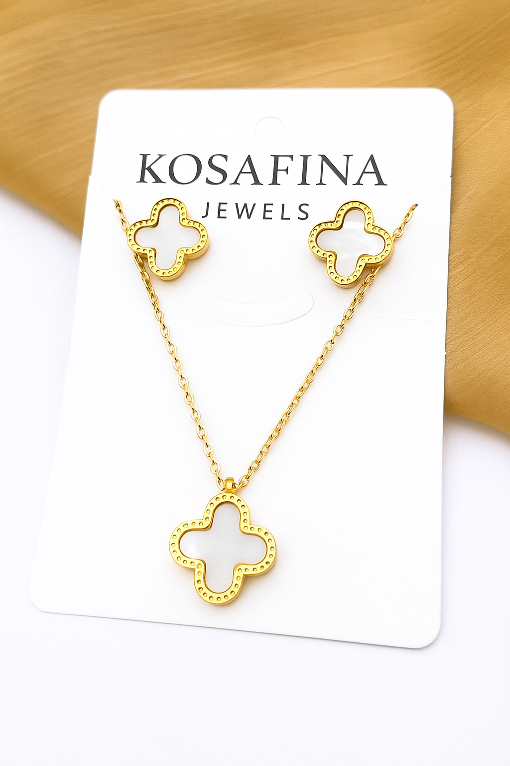 Four-Leaf Grace Jewelry Set